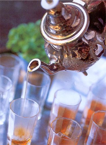 الشاي المغربي ، خطوات عمل الشاي المغربي ، طريقة عمل الشاي المغربي 1210031032558tkv.jpg