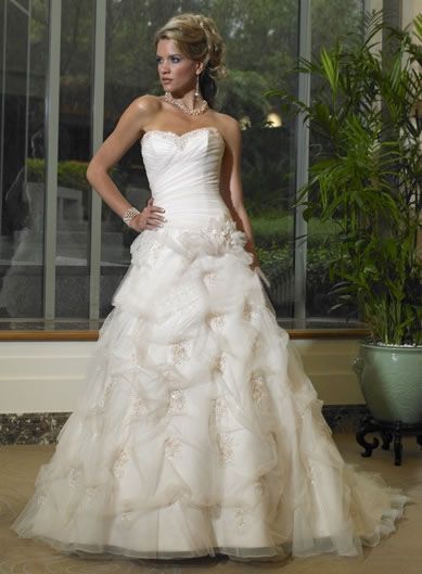   2014 Wedding dresses 130301171527Bdb4.jpg