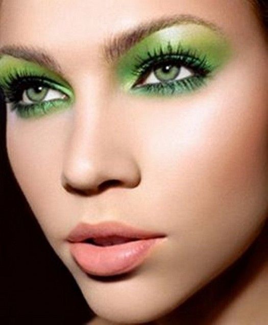   2013 Iraqi makeup 130629193805aoRL.jpe