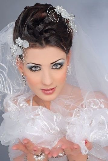   2013 Iraqi makeup 130629193807LpTJ.jpg