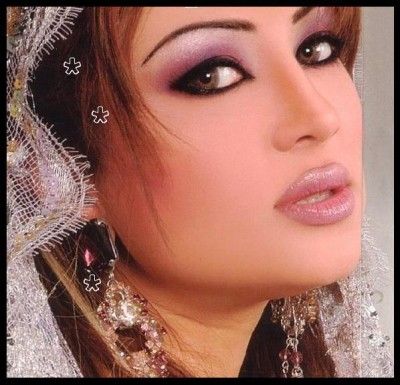    ,        New Make Up for Brides 130705085325u6pt.jpg